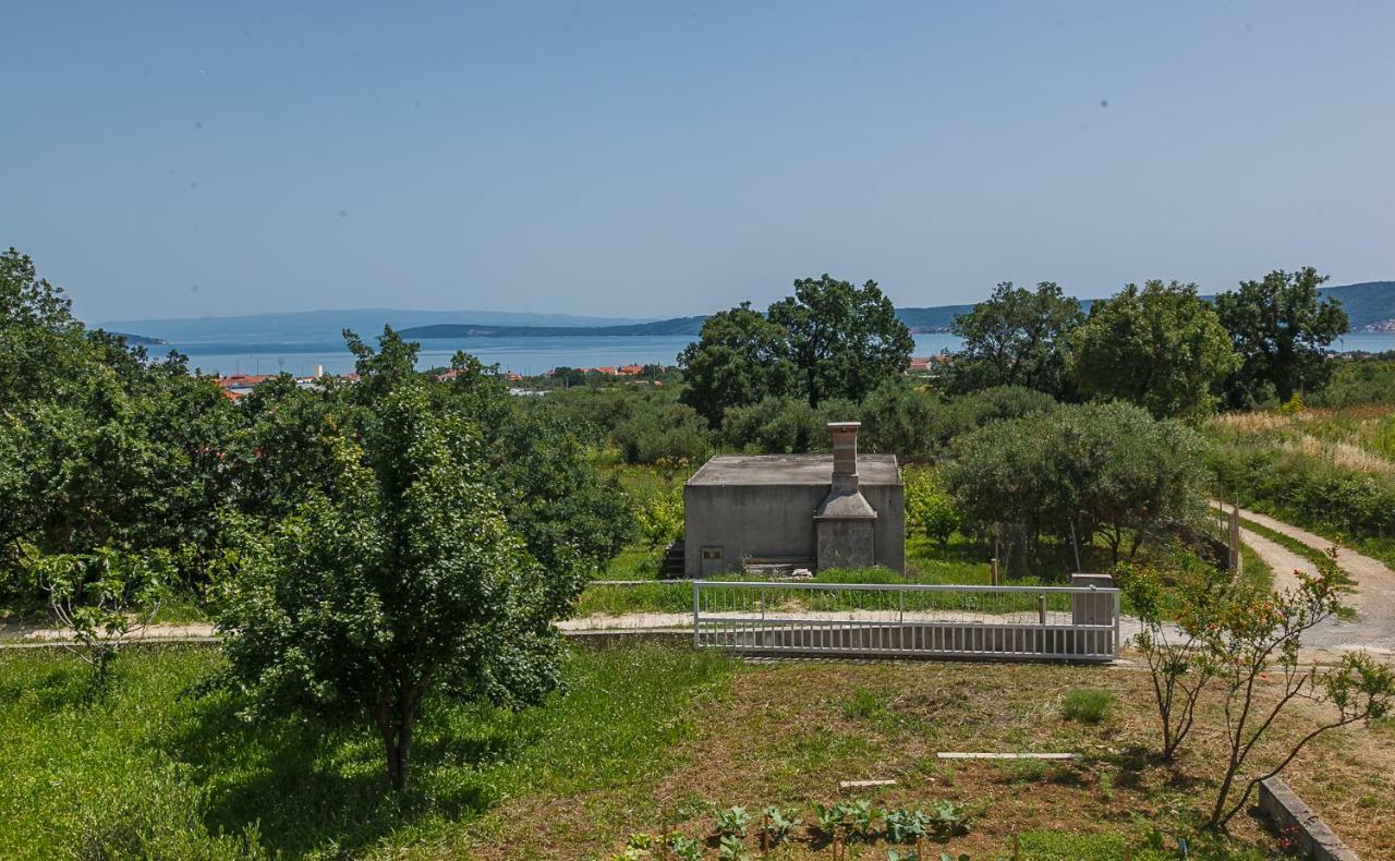 Castello Flower Apartment Kaštela Екстериор снимка