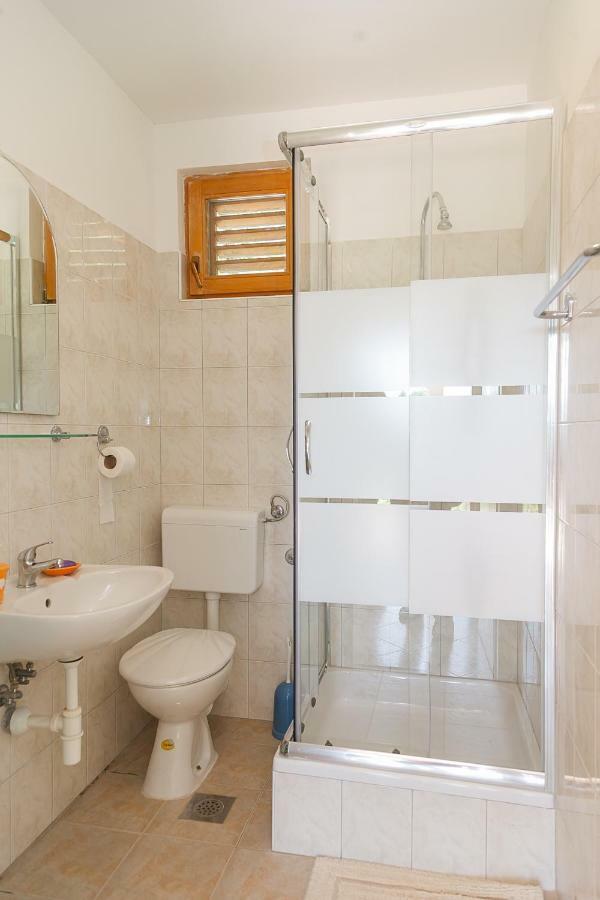 Castello Flower Apartment Kaštela Екстериор снимка