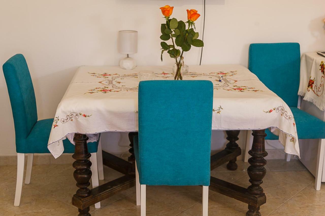 Castello Flower Apartment Kaštela Екстериор снимка